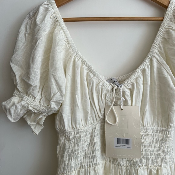 Sabo Skirt white dress - Picture 2 of 3